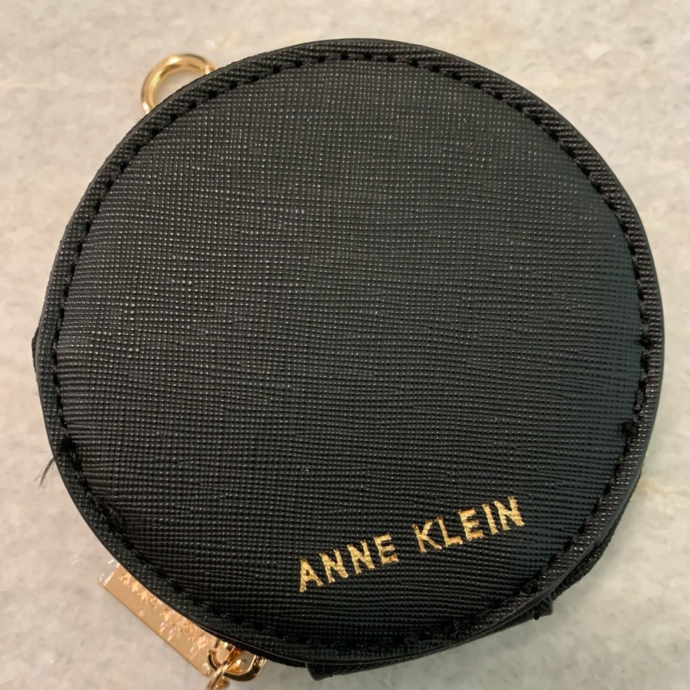 Anne Klein Black and Gold Round Coin Pouch